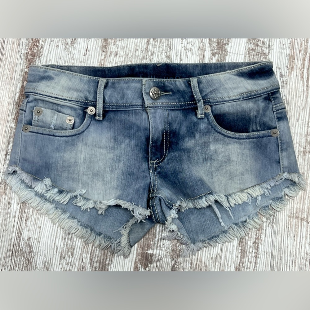 Women’s Juniors Dollhouse Low Rise Short Denim Jean Shorts - 5